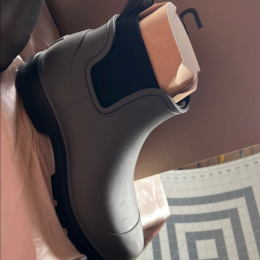 Women's Gray Ugg Winter & Rain Boots